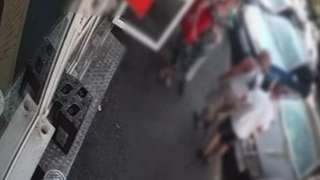 Un bărbat a jefuit un pensionar, pe o stradă din Sectorul 6 al Capitalei