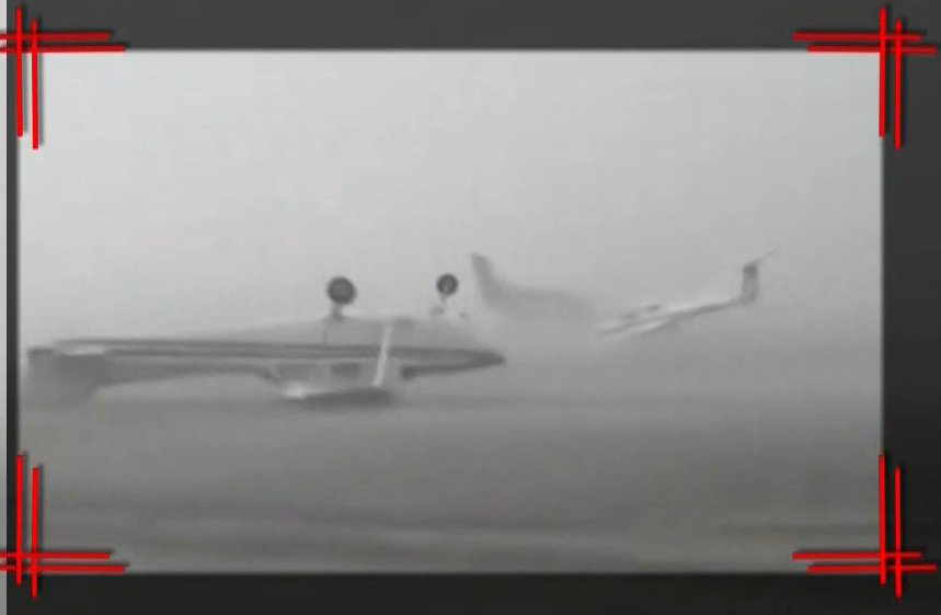 VIDEO Avioane răsturnate pe pistă din cauza vântului puternic Fenomene meteo extreme în Italia