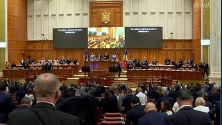 VIDEO Parlamentarii se &icirc;ntorc la muncă. Formarea unui nou guvern, cea mai importantă miză