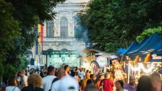 S&acirc;mbătă, de la ora 14.45, &icirc;ncepe un nou sezon &ldquo;ROventura&rdquo;, la Kanal D. Prima oprire a roventurienilor, la R&acirc;mnicu Sărat