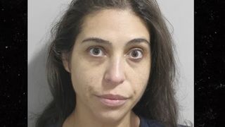 Samantha Adams, &icirc;n v&acirc;rstă de 39 de ani
