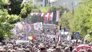 VIDEO Criminal de război la Haga, erou &icirc;n Serbia