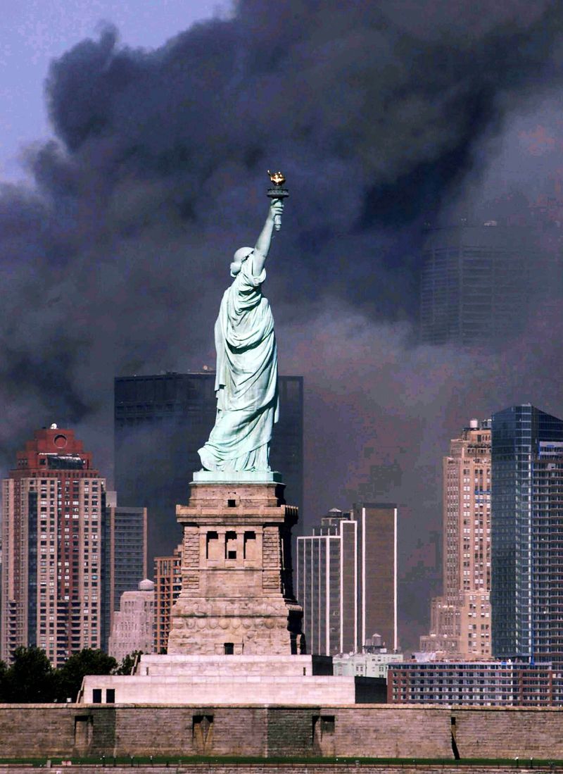 11 septembrie 2001, ziua cea mai neagră din istoria SUA