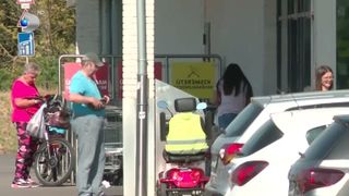 VIDEO Inflația &icirc;n Ungaria scade accelerat, dar prețurile răm&acirc;n o provocare pentru consumatori