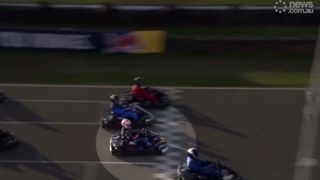 VIDEO Marele pilot olandez de Formula 1 c&acirc;știgă provocarea &bdquo;MAX &icirc;mpotriva 100&rdquo; la Silverstone