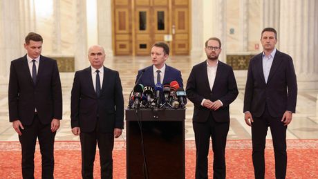 &Icirc;ncepe audierea miniștrilor din Guvernul Mureșan. Social-democrații decid dacă votează sau nu noul Executiv