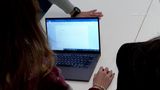 VIDEO &bdquo;Nu te descurci altfel&rdquo;. Studenți, dar cu griji de adulți
