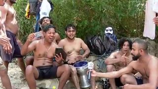 VIDEO Ciorog&acirc;rla, locul unde muncitorii asiatici se simt ca pe litoral