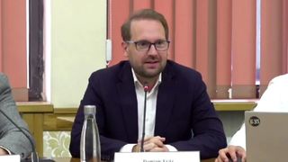 VIDEO Dominic Fritz, ultima ședință la conducerea Timișoarei. Mesajul edilului: &bdquo;Indiferent ce scrie pe cartea mea de vizită, eu iau &icirc;n serios datoria pe care mi-am asumat-o&rdquo;