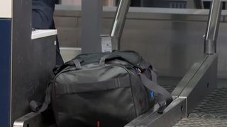 VIDEO Noi reguli europene pentru biletele de avion și bagajele