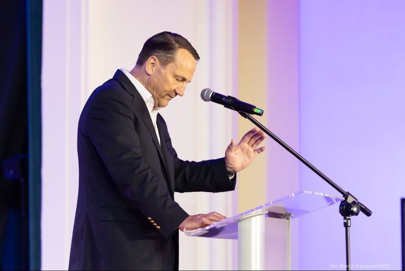 Ministrul polonez de Externe, Radosław Sikorski