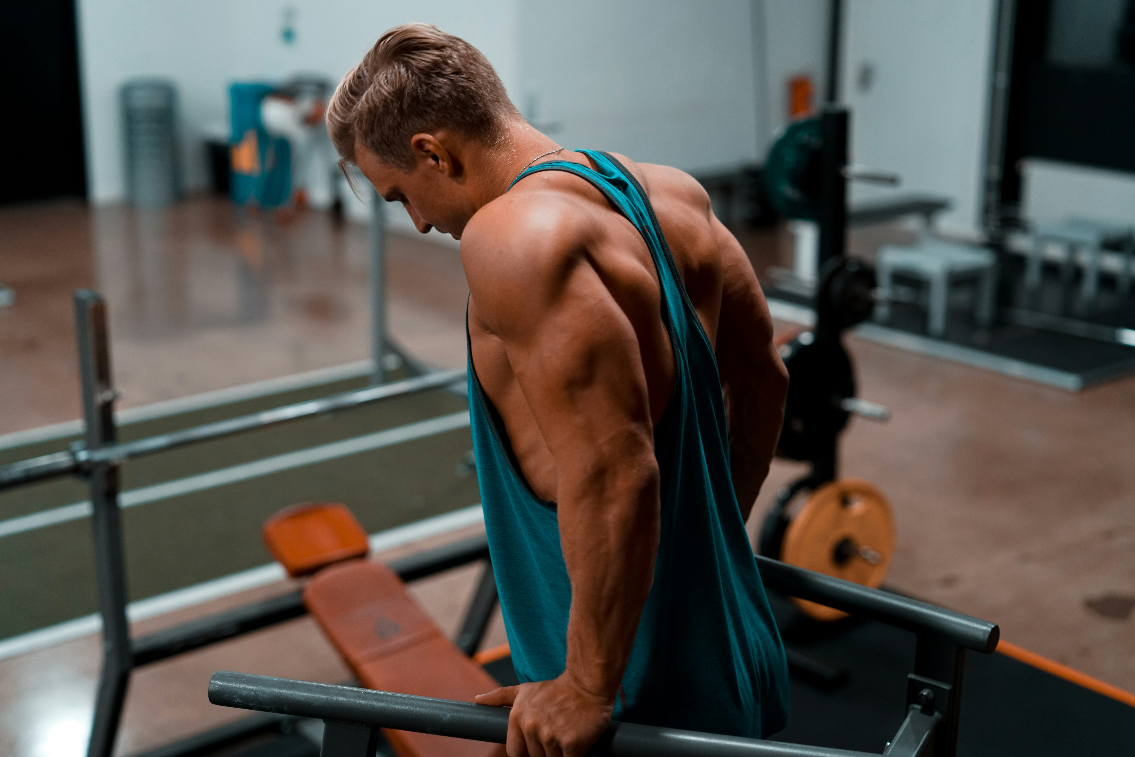 (P) După 8 săptămâni, masa musculară cere un supliment ales după golul din rutină