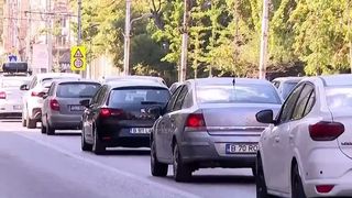 VIDEO Revoltă &icirc;n r&acirc;ndul firmelor de curierat din București. Proiectul primăriei care interzice circulația mașinilor de livrări &icirc;n orele de v&acirc;rf st&acirc;rnește controverse
