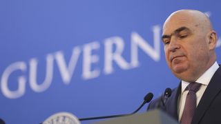 VIDEO Ilie Bolojan a fost audiat două ore la DNA! Premierul interimar are calitate de martor &icirc;n dosarul de corupție al omului de afaceri Fănel Bogos