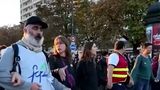 VIDEO Proteste masive &icirc;n Franța. Sute de licee blocate și ciocniri violente cu poliția