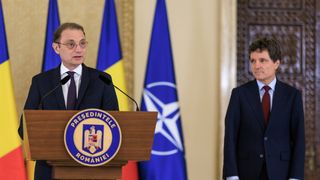 Luca Niculescu se pregătește de consultări cu partidele. Premierul desemnat: &bdquo;Caut soluții pentru echilibrul politic și economic &icirc;n Rom&acirc;nia&rdquo;