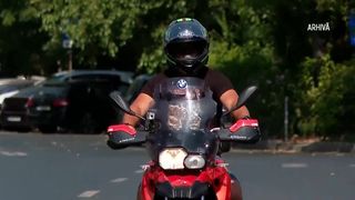 VIDEO Motocicliștii vor avea mai multă libertate &icirc;n trafic. Parlamentul adoptă noi reguli