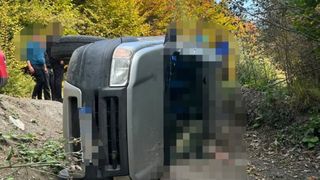 Doi soți, găsiți fără suflare pe Valea Doftanei, &icirc;ntr-o mașină. Victimele aveau 78 și 80 de ani 