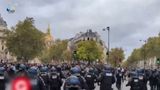 VIDEO Mobilizare masivă și confruntări violente &icirc;n Franța: Elevii și studenții protestează pentru condiții decente &icirc;n școli