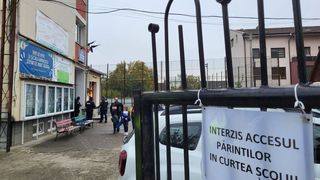 atac scoala bistrita 
