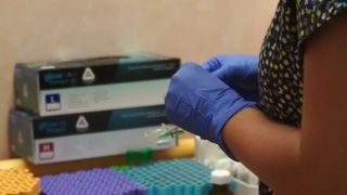 VIDEO Criză &icirc;n spitalele din Rom&acirc;nia. Pacienții plătesc dublu &icirc;n timp ce bugetele se epuizează