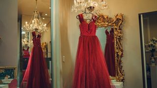 (P) Ce porți la un eveniment elegant? 7 idei care te scot din rutină