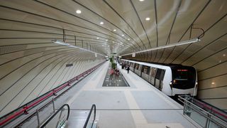  Reguli noi pentru călătorii STB și Metrorex. Gestul care-ți poate aduce 1.000 de lei amendă 