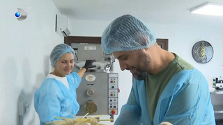 VIDEO &Icirc;ntorși din Italia și Germania, doi soți din Dolj au deschis o fabrică de paste artizanale