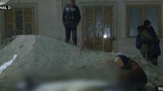 Nenorocire mare in prag de Craciun. Doi frati de 14 si 16 ani au murit dupa ce au fost loviti in plin de un sofer baut. Copiii au fost purtati pe capota cativa metri.