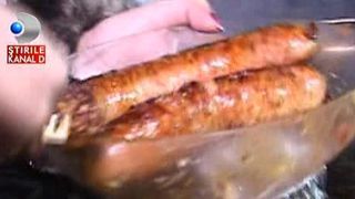 Cei mai buni bucatari din tra s-au adunat sa ne arate cum se prepara porcul.
