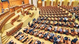 Se anunta vremuri... grele in Parlament! Camera Deputatilor cheltuie o suma enorma pentru achizitia de hartie igienica! De cate ori poate merge la toaleta pe zi un deputat al Romaniei?