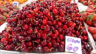 Ciresele au preturi uriase in pietele din Capitala