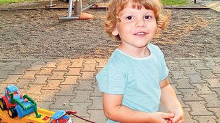 Vinovatul in cazul mortii lui Ionut, baietelul ucis de caini, condamnat la trei ani de inchisoare cu executare