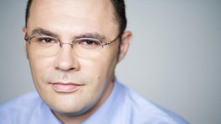 Moise Guran ii indeamna pe romani sa iasa in strada: "Sa cerem dizolvarea Parlamentului! Nu s-a schimbat nimic dupa Colectiv"