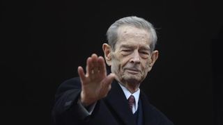 Pe listele datornicilor ANAF, Regele Mihai apare cu numele sau real! Datoria lui la stat este de peste 4 milioane de lei