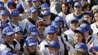 Profesorii ies in strada chiar pe 1 Iunie! Sunt nemultumiti de proiectul privind salarizarea