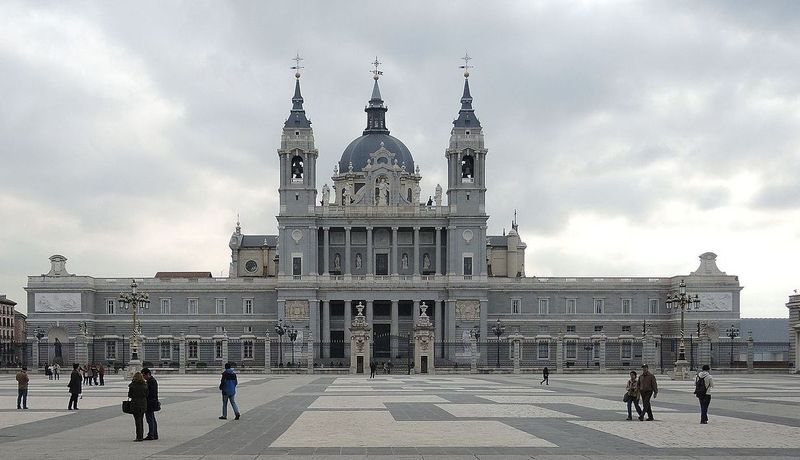 Catedrala Nuestra Senora de Almudena din Madrid