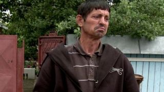 Ciobanul care e datornicul nr. 1 la ANAF in Galati nu stie nici sa scrie, nici sa citeasca! Cum explica el datoria de 2 milioane de euro? Interviu exclusiv