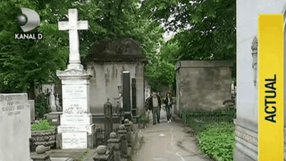Forfota mare in Cimitirul Bellu, la&hellip; noaptea muzeelor! Concertele printre morminte au fost atractia vizitatorilor