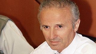 Dumitru Tinu a fost gasit mort in masina rasturnata pe marginea drumului