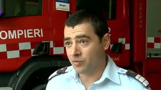 Pompierul erou care a oprit concertul Carla's Dreams din Piatra Neamt a fost propus spre avansare! Catalin Buturca este cel care a evitat o tragedie, intervenind in show-ul trupei