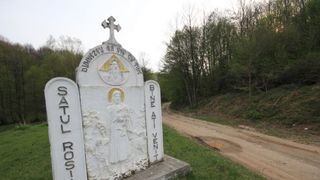 Un roman a cumparat satul in care a copilarit! A costat mai putin decat o masina de lux