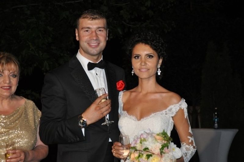 Lucian Bute si Elena, sotia sa, trec prin momente grele