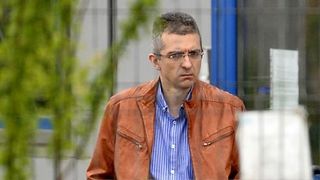 Teoria conspiratiei in jurul mortii lui Dan Condrea e sustinuta de un fost ofiter SRI! Daniel Savu crede ca accidentul rutier a fost regizat si ca patronul Hexi Pharma a fugit in strainatate!