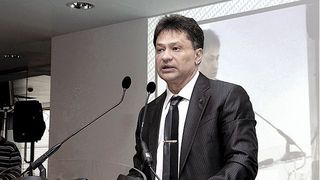 Ajuns mare sef la TAROM, Sorin Buse detine o vila de un milion de dolari in Canada