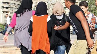 18 femei au fost agresate sexual de catre imigranti in Darmstadt, Germania! Nu este primul incident de acest fel!