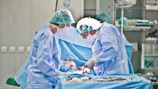 Primul centru privat de transplant renal a fost inaugurat la Brasov. Cat costa un transplant renal aici