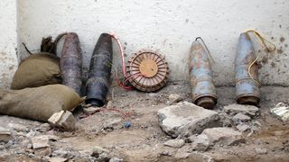 Asa arata un dispozitiv asemanator cu cel care l-a ranit pe roman