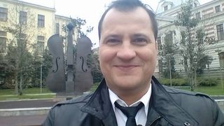 Serban Huidu are peste 1.000.000 de euro blocati la parteneri de afaceri! Prezentatorul sustine ca a facut eforturi uriase sa fie la zi cu impozitele