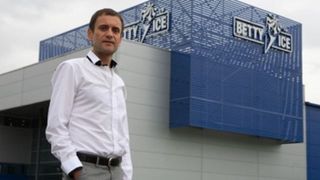 Proprietarul firmei de inghetata Betty Ice se plange de lipsa personalului calificat pentru fabrica sa